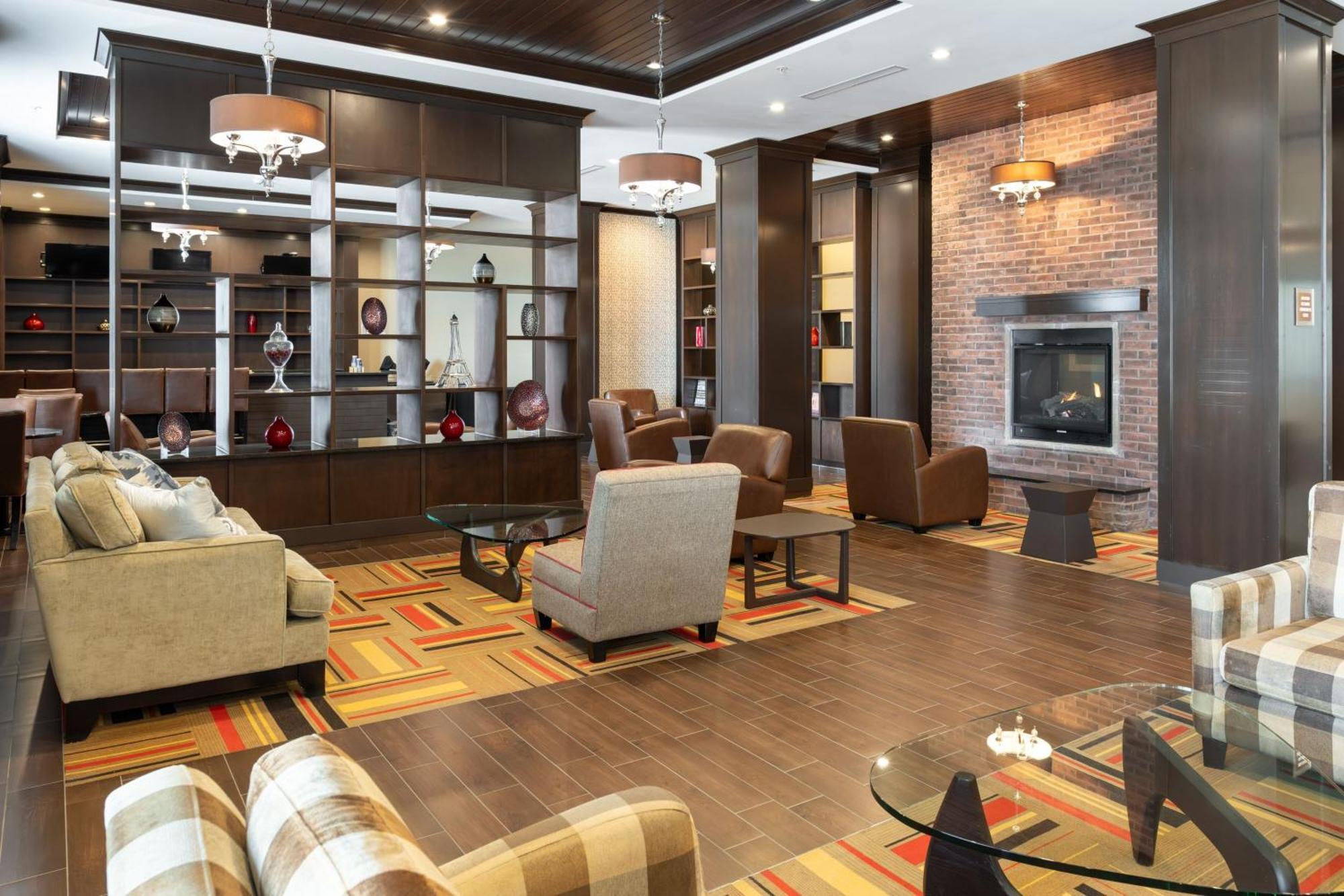 Four Points By Sheraton Edmonton International Airport Nisku Bagian luar foto