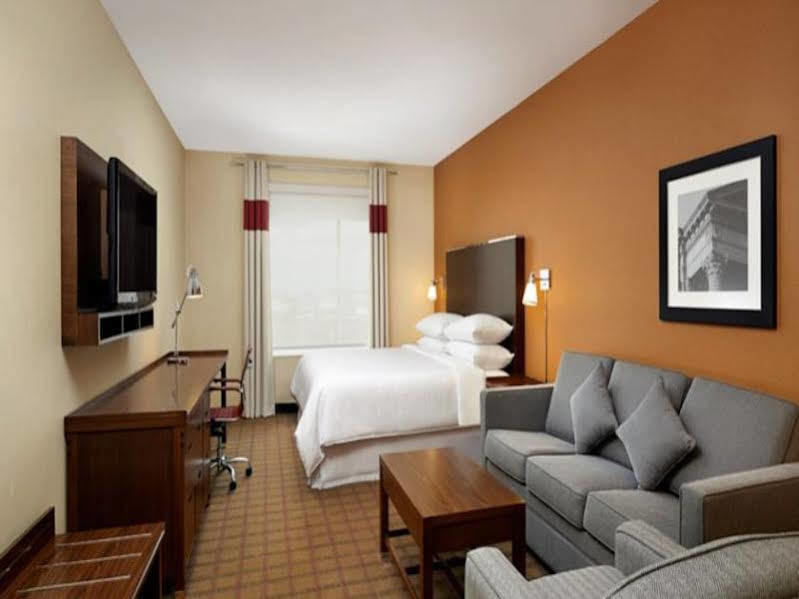 Four Points By Sheraton Edmonton International Airport Nisku Bagian luar foto