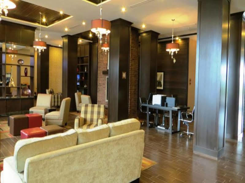 Four Points By Sheraton Edmonton International Airport Nisku Bagian luar foto